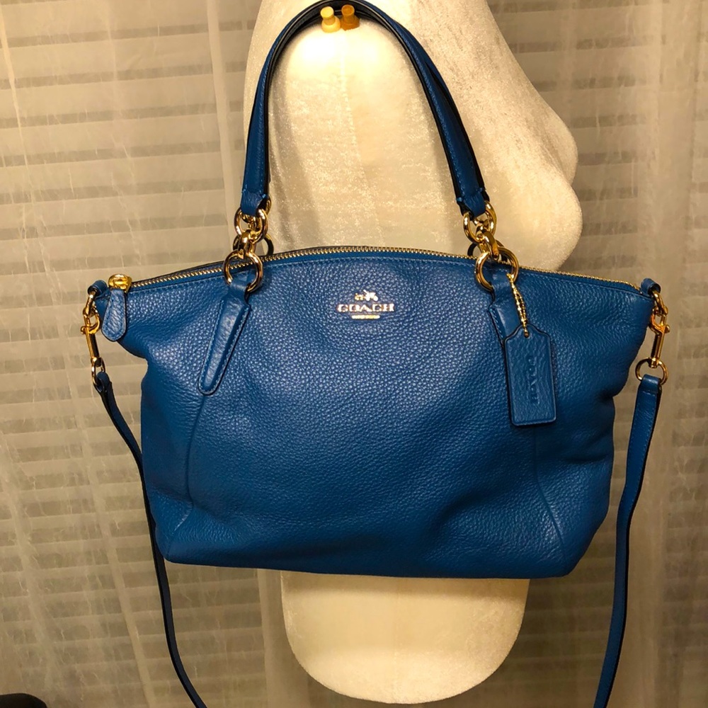 Coach Kelsey Pebbled Leather Bag